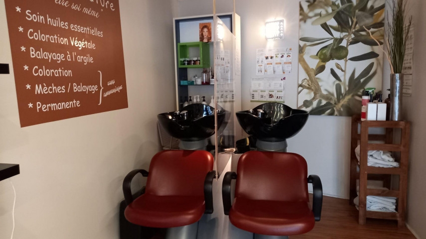 Le salon de coiffure mixte Version Originale à Faverges en Haute-Savoie -  (74210)