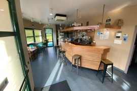 Bar restaurant cantine scolaire à reprendre - Aurillac et arrondissement (15)