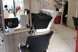 Salon de coiffure mixte à reprendre - Arrond. Mâcon (71)