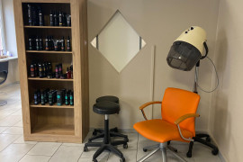 Salon de coiffure - barbier -spa capillaire à reprendre - SCHOENECK (57)
