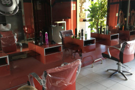 Salon de coiffure mixte à reprendre - Arr. Cahors (46)