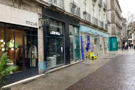 Boutique pret-a-porter centre-ville nantes à reprendre - NANTES (44)