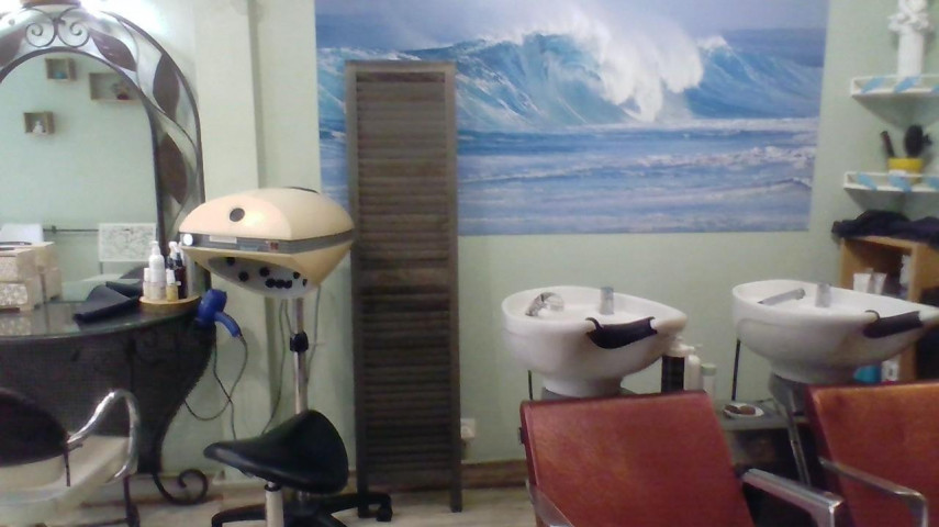 Salon de coiffure mixte à reprendre - Arr. Mirande (32)