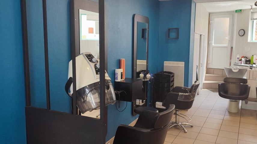 Fdc salon de coiffure à reprendre - CC Commentry Montmarault Néris Communauté (03)