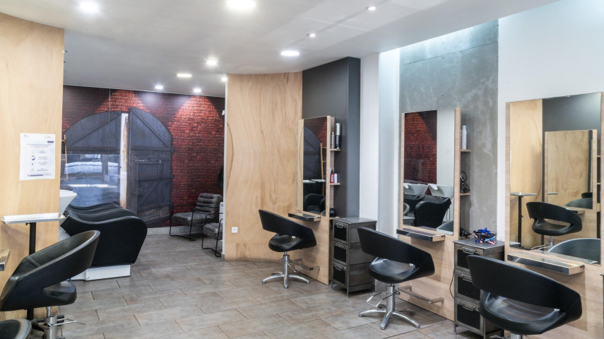 Salon de coiffure mixte à reprendre - Saône-et-Loire