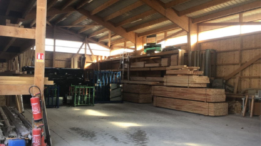 Fabrication et pose de menuiserie bois – bois/alu à reprendre - Arrondissement de Pontarlier (25)