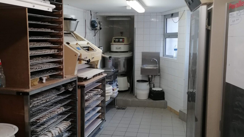 Boulangerie patisserie chocolaterie à reprendre - Issoudun et arrondissement (36)