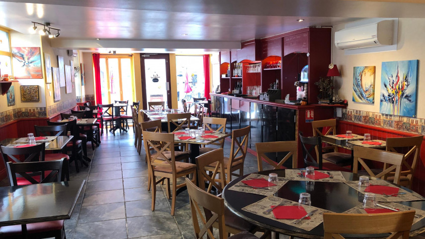 Creperie-restaurant-licence iv à reprendre - Bourges et sa banlieue (18)