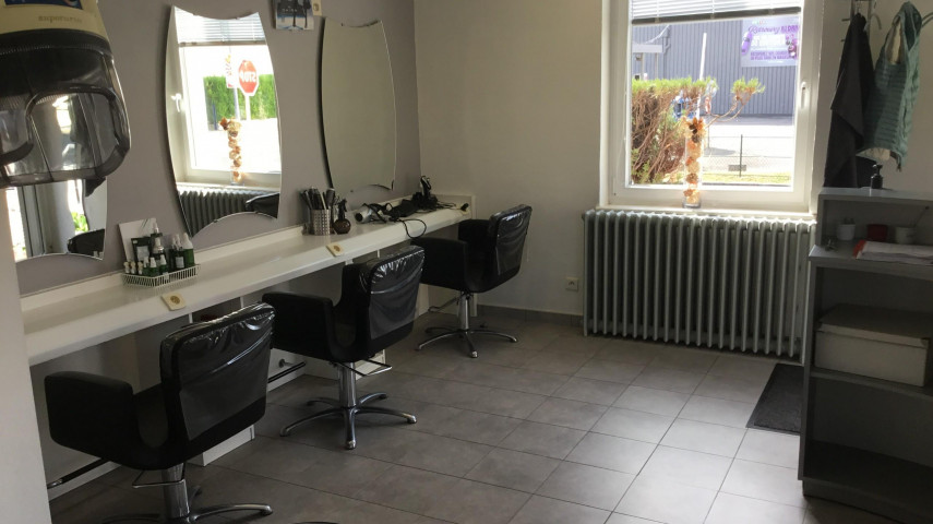 Salon de coiffure - sud alsace à reprendre - CA Saint-Louis Agglomération (68)