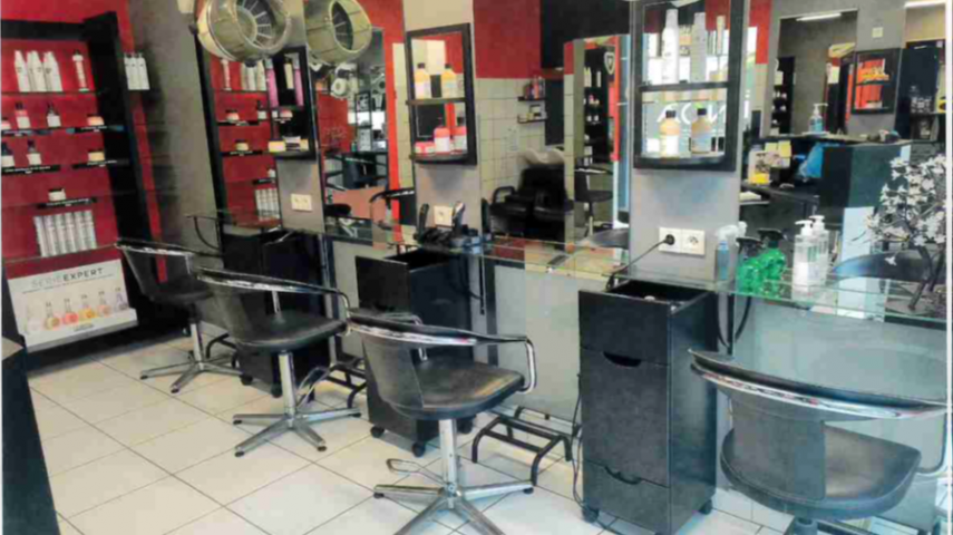 Salon de coiffure mixte à reprendre - Ussel et arrondissement (19)