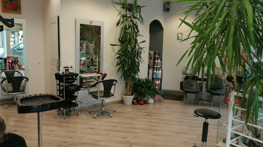 Salon de coiffure à reprendre - CA Pau Béarn Pyrénées (64)