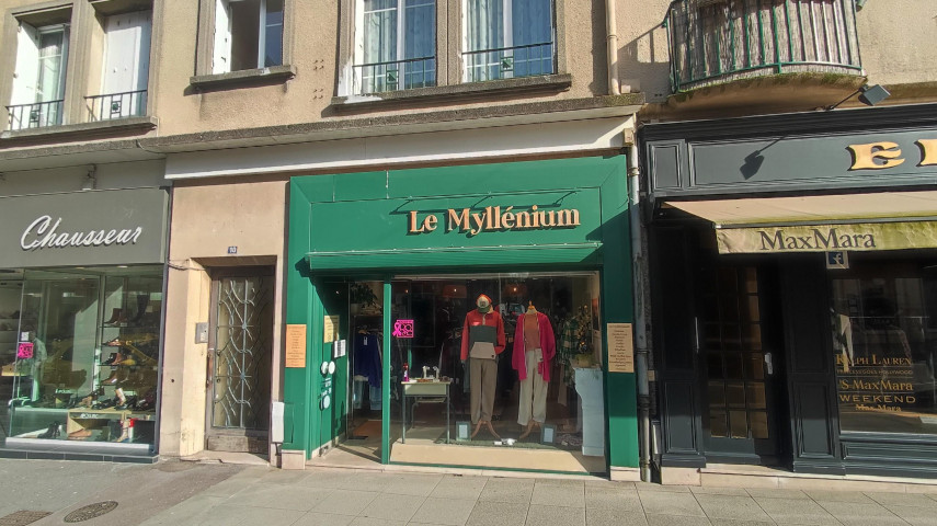 Droit au bail - pas de porte centre ville à reprendre - Pays Coutançais (50)