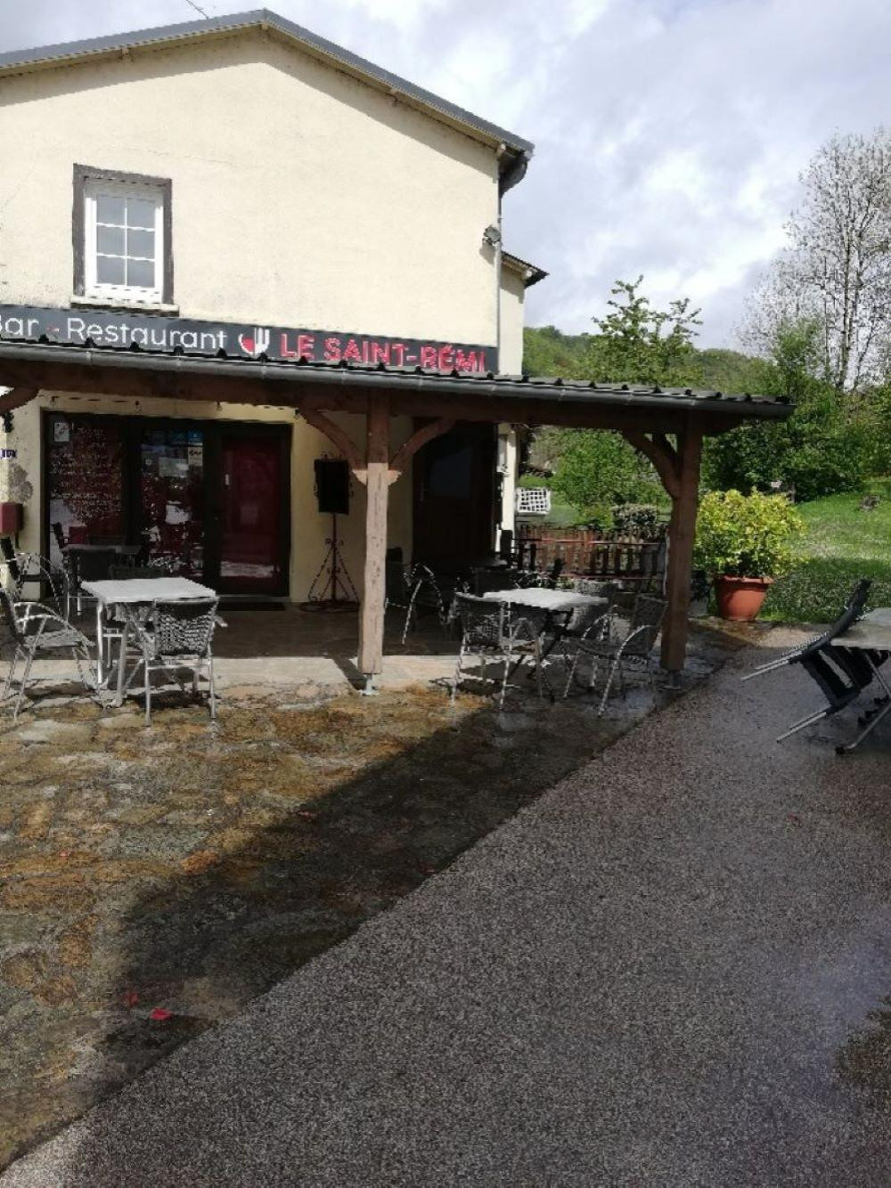 BAR RESTAURANT