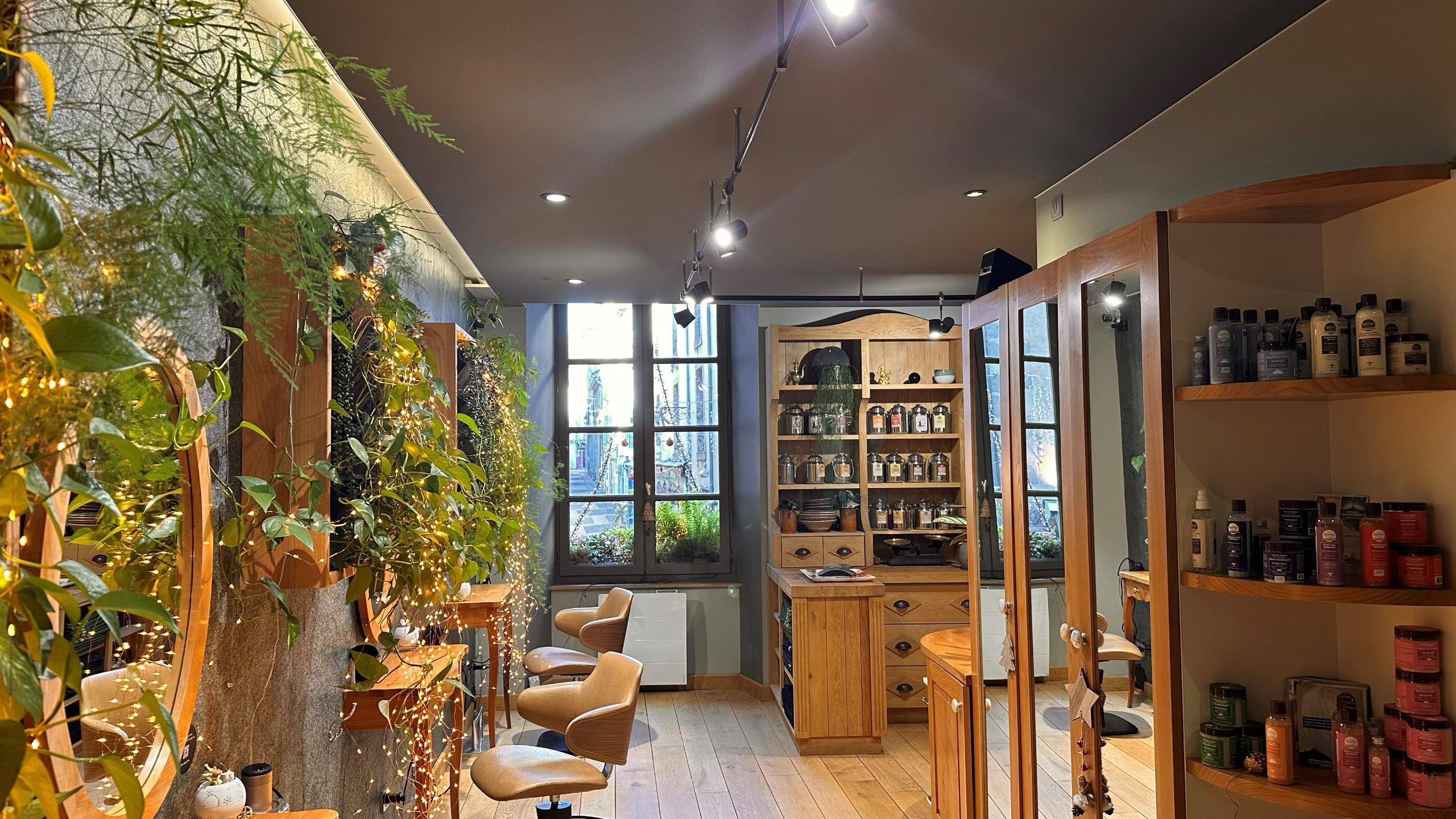 COIFFURE MIXTE EN SALON - BARBIER