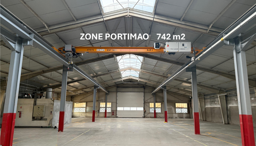 LOCAL INDUSTRIEL OU DE STOCKAGE 745 M² A LOUER
