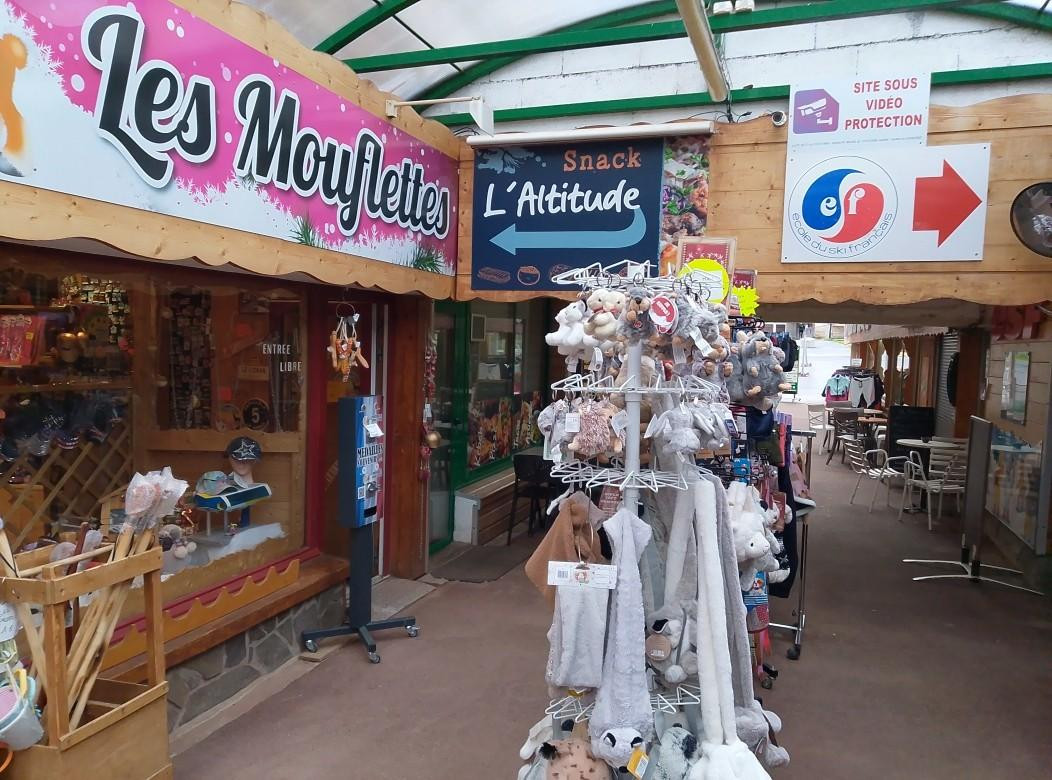 CADEAUX SOUVENIRS